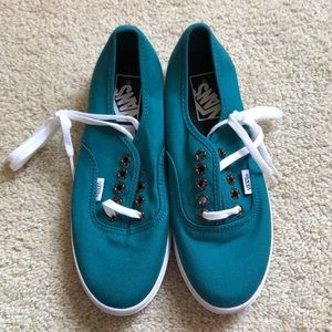 TEAL BRAND NEW VANS SIZE 6.5